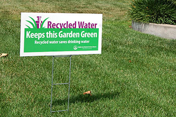 Recycled-water-lawn-sign